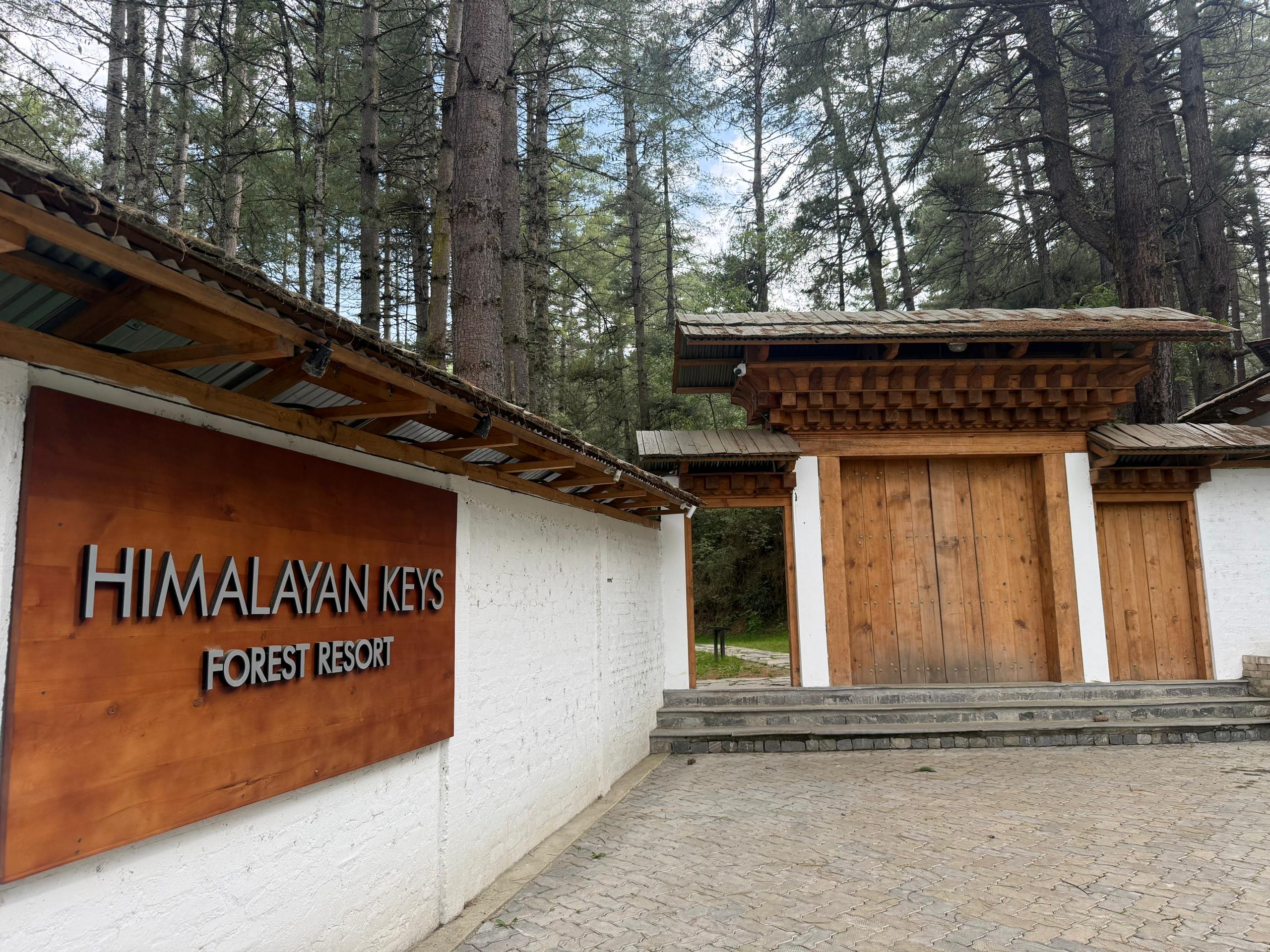 Himalayan Keys Forest Resort detail